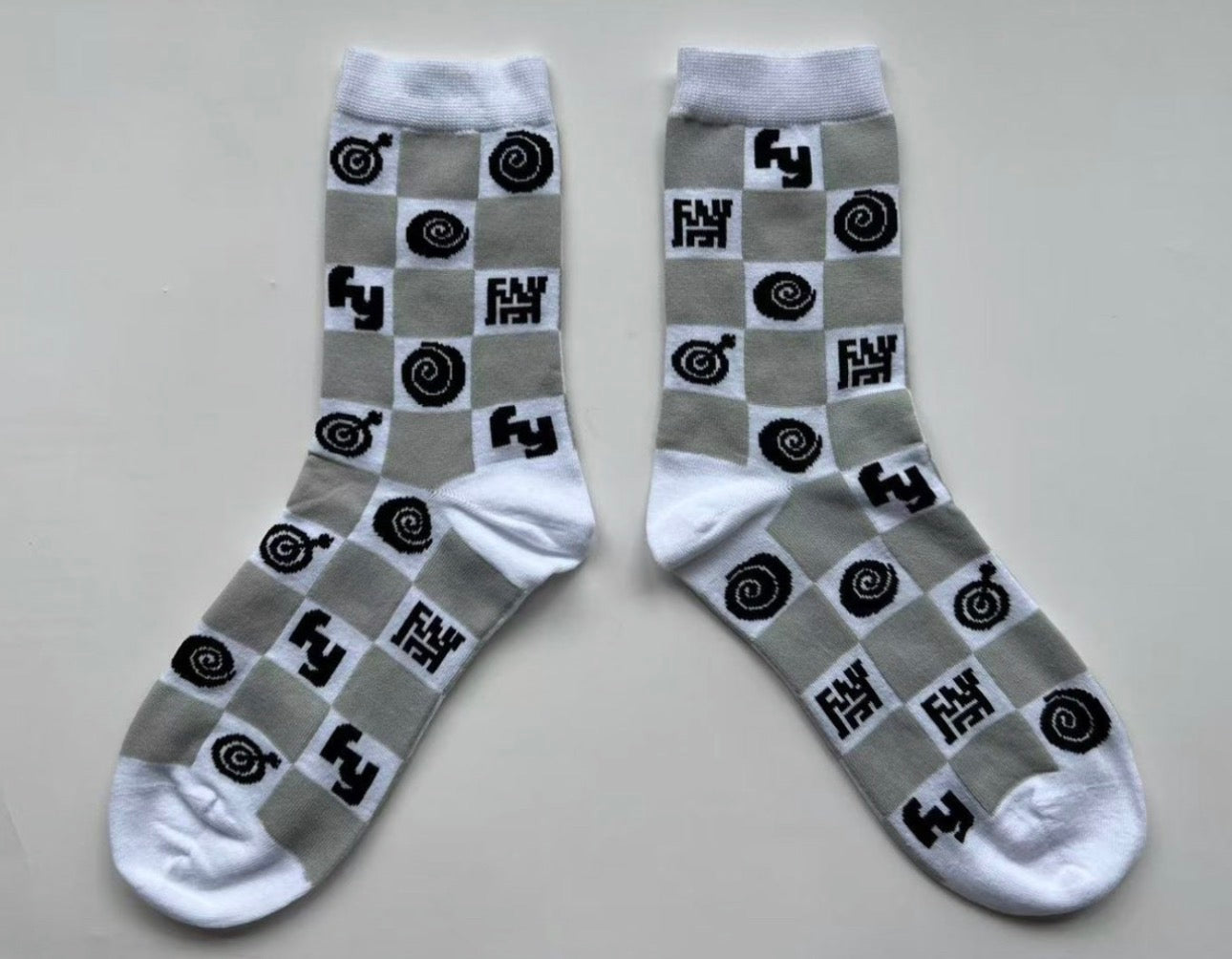 Symbolic Pattern Thin Summer Socks – Light Grey/White